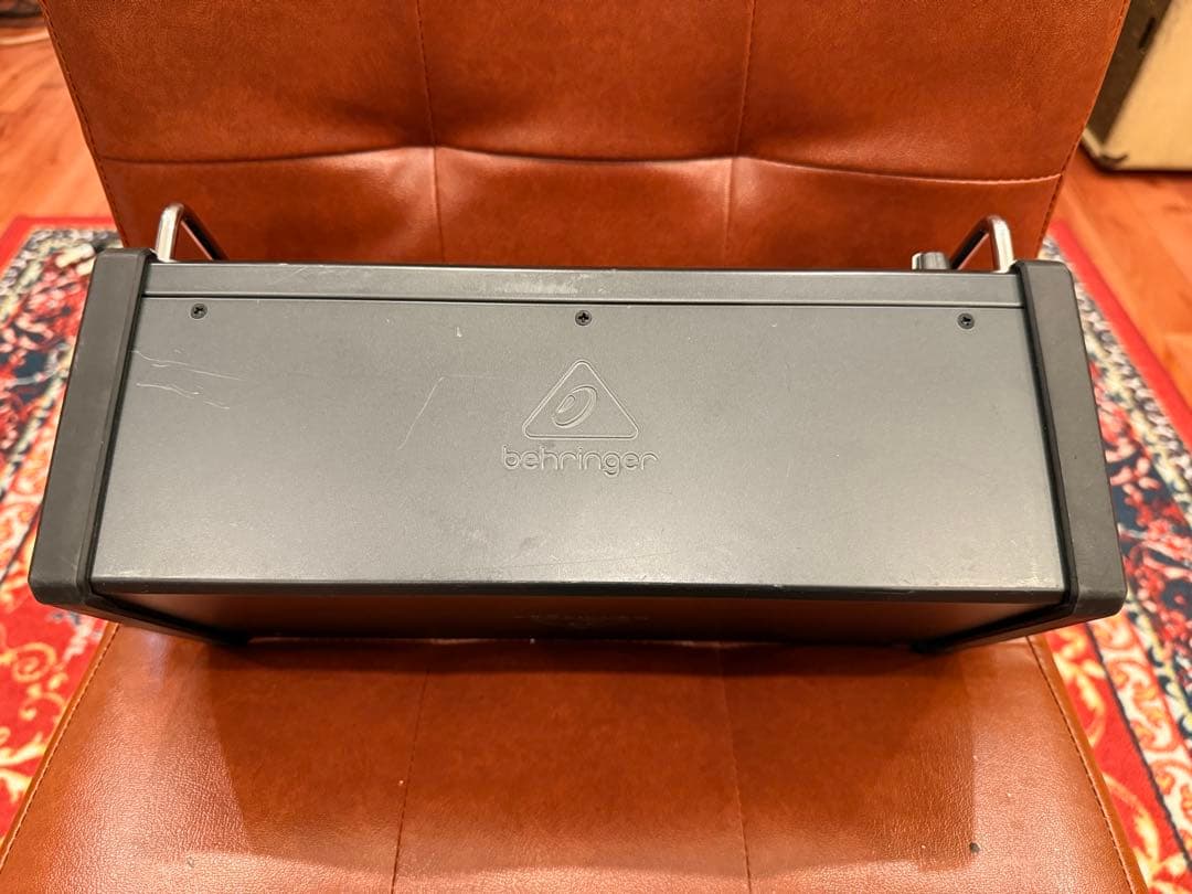 BEHRINGER XR18 デジタルミキサー