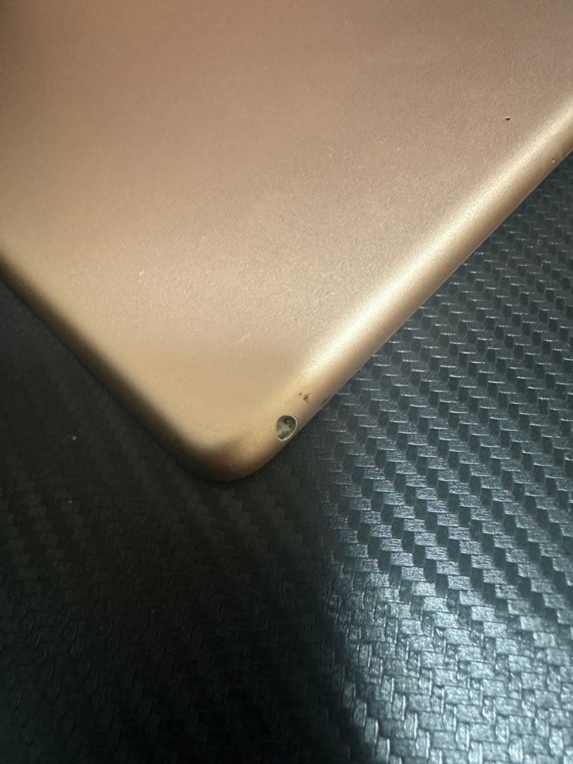 Apple iPad 第6世代 ゴールド 32GB 本体