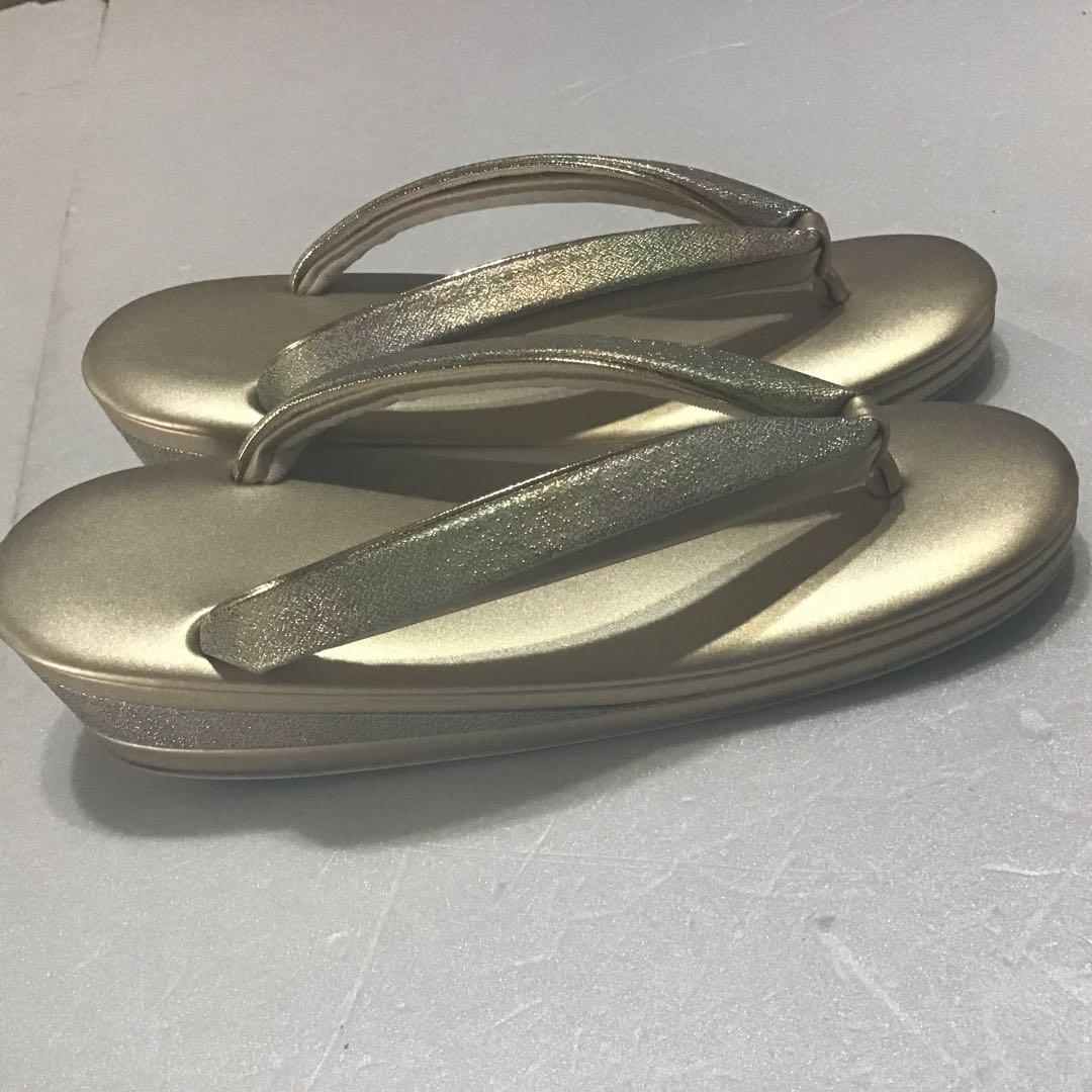 高級バッグ草履セット　ゴールド　西陣？　超美品　599-4