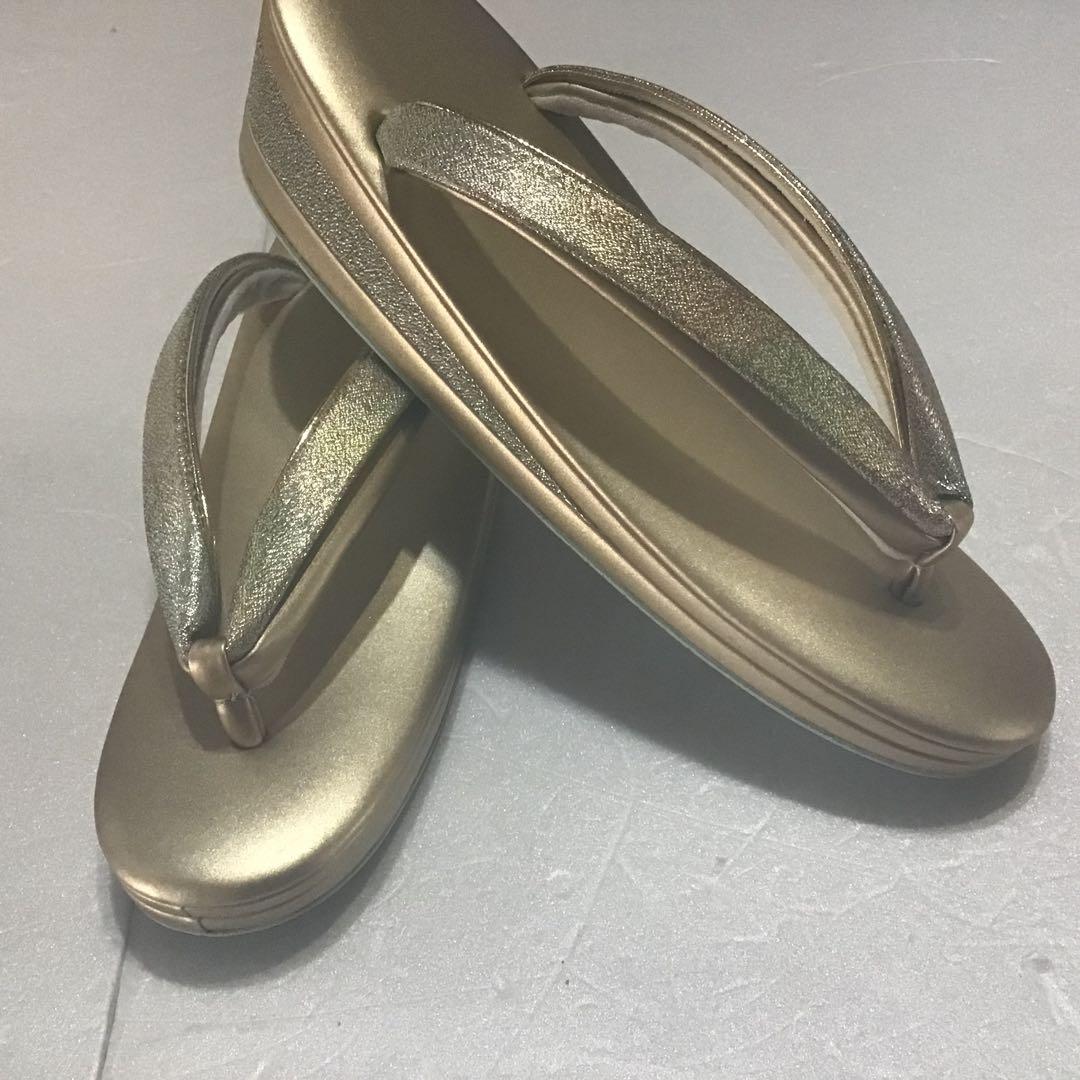 高級バッグ草履セット　ゴールド　西陣？　超美品　599-4