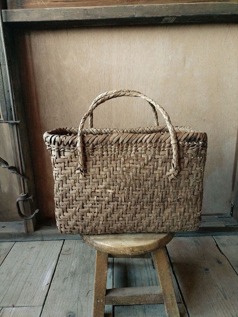 lala0626。信州安曇野山葡萄かごバック。里山手仕事