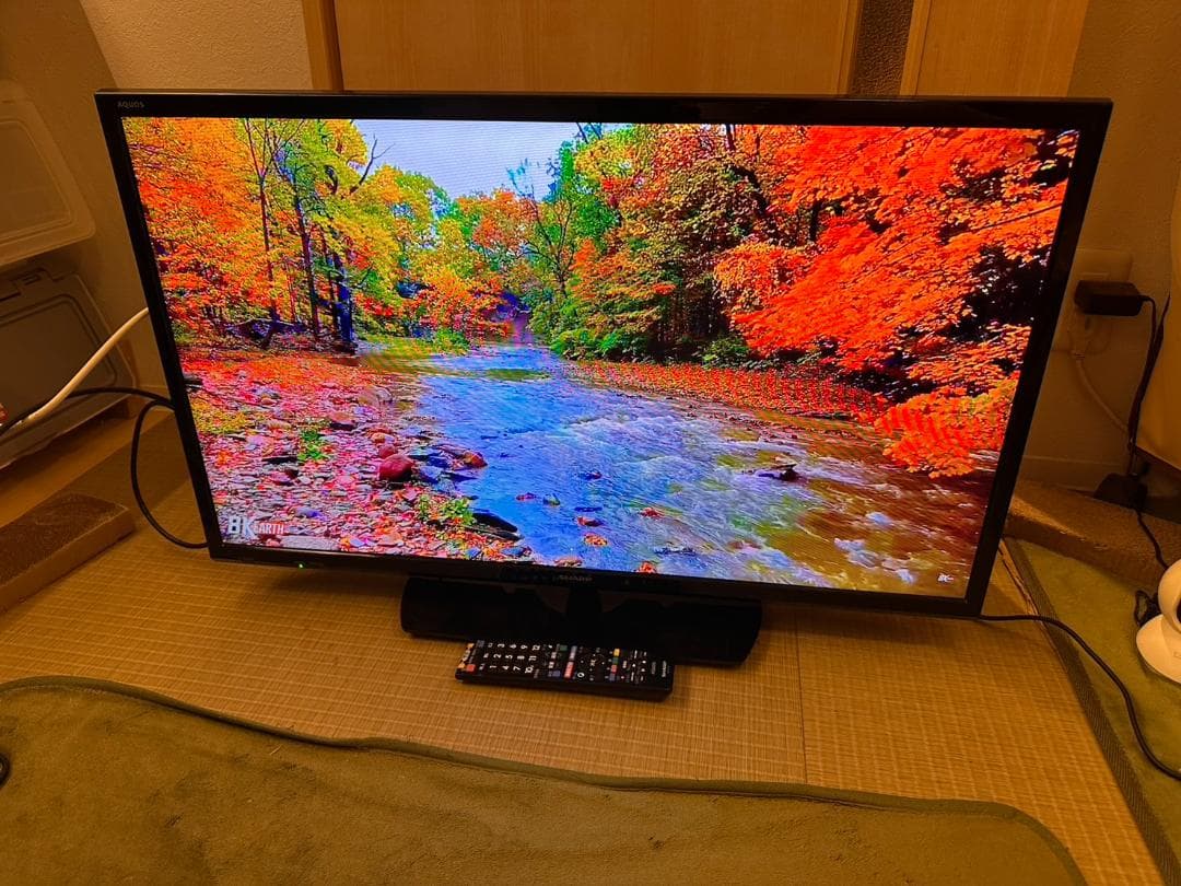 SHARP シャープ　32型　テレビ 2T-C32AE1 2018年製　極美品！