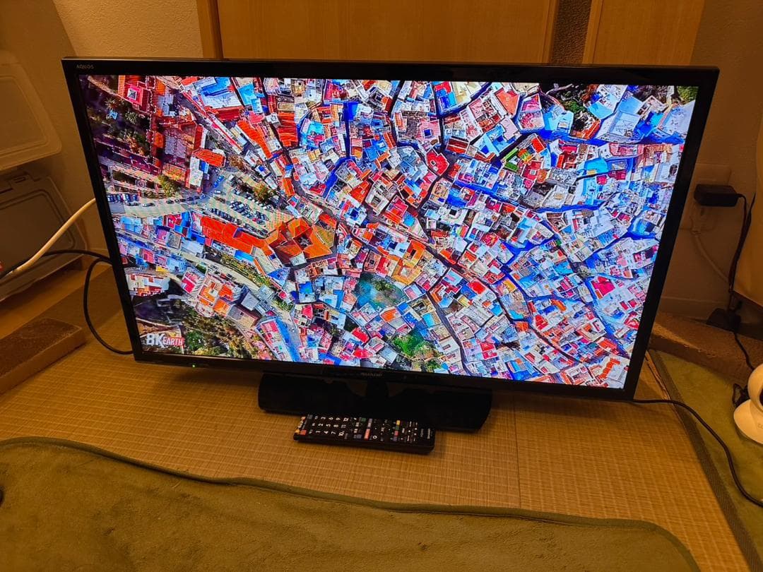 SHARP シャープ　32型　テレビ 2T-C32AE1 2018年製　極美品！