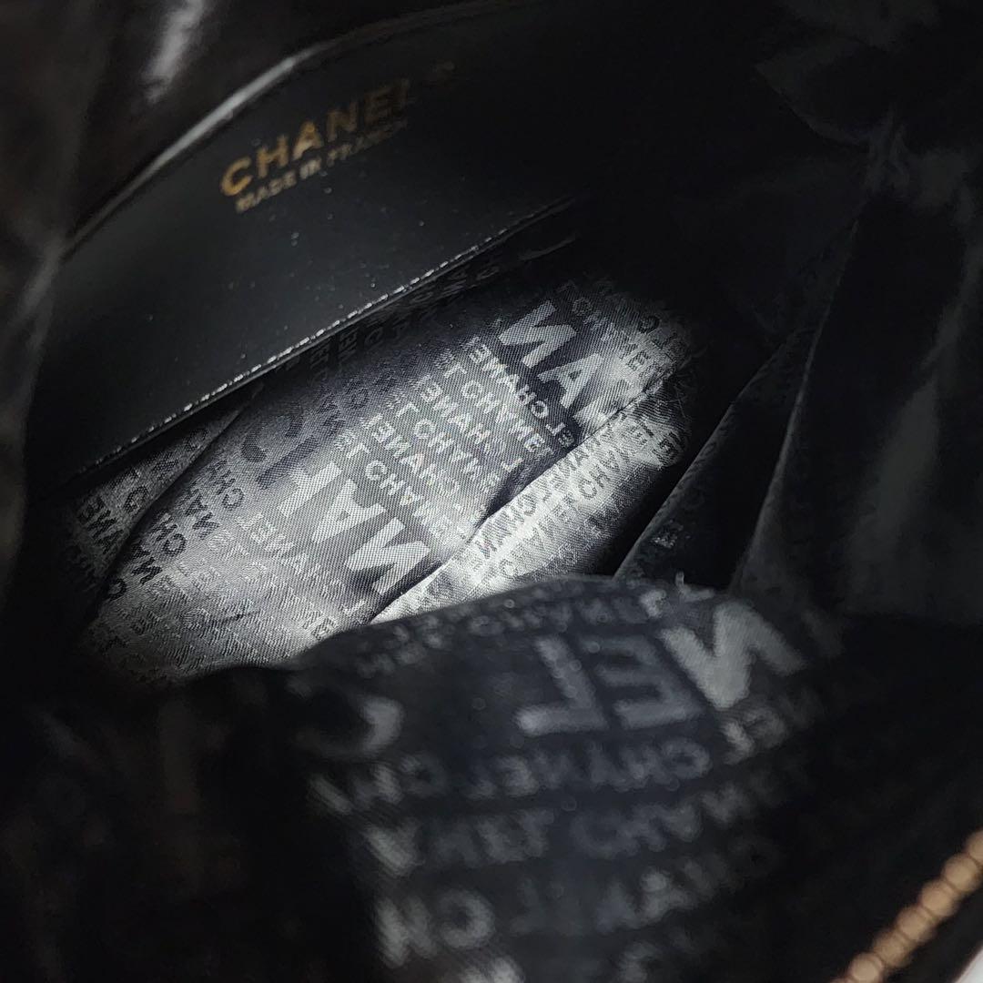 の*様 CHANEL　ショルダーバッグ 肩掛け　シルバー　ノベルティ