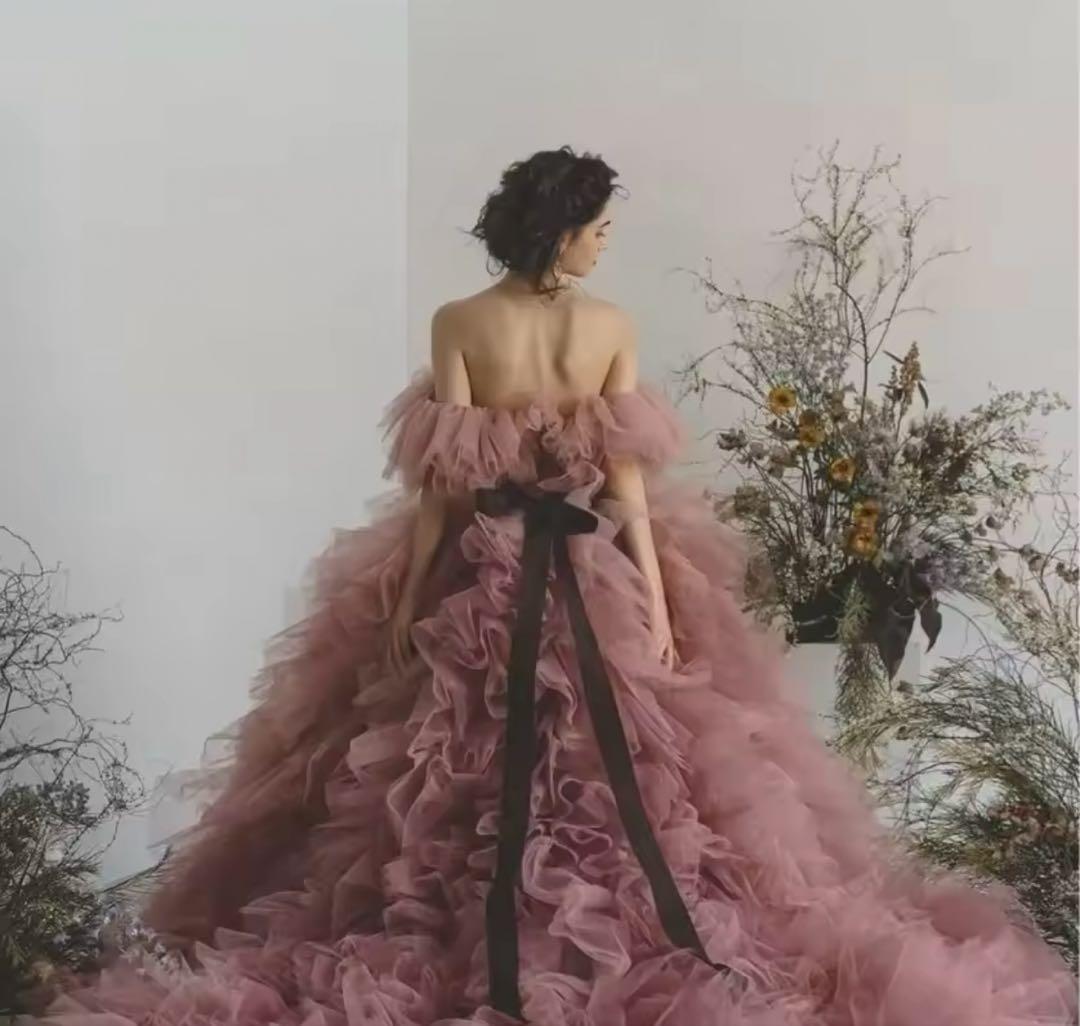 【極美品】フリル　ピンク　ウェディングドレス