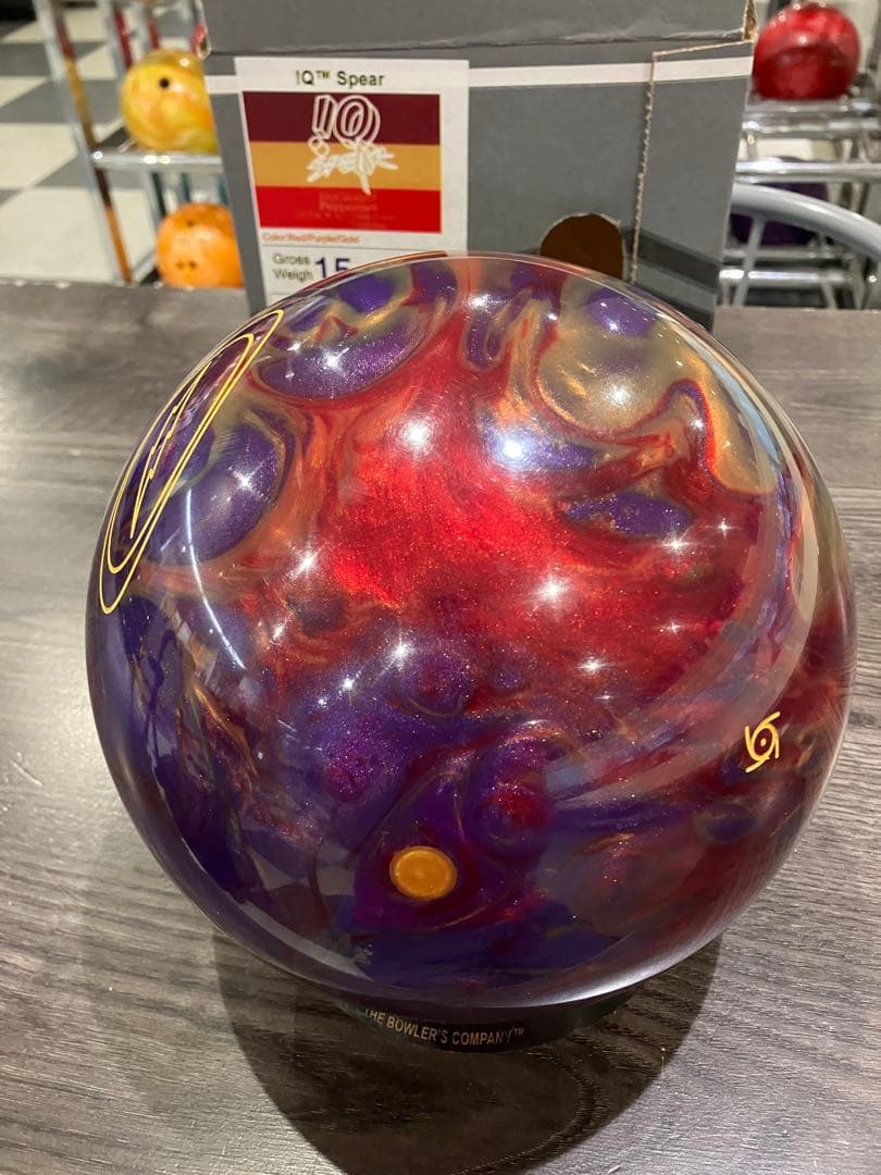 ハルさん専用。STORM IQ Spear ボウリングボール 15ポンド