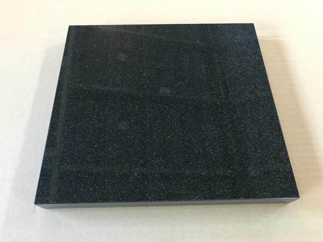高級 天然黒御影石 オーディオボード●300×300×25●5面磨き●送料無料
