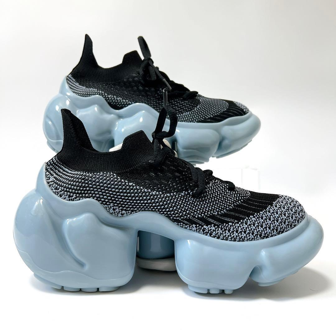 グラウンズ MOOPIE SOLID 厚底スニーカー 黒×水色 22cm 箱付き