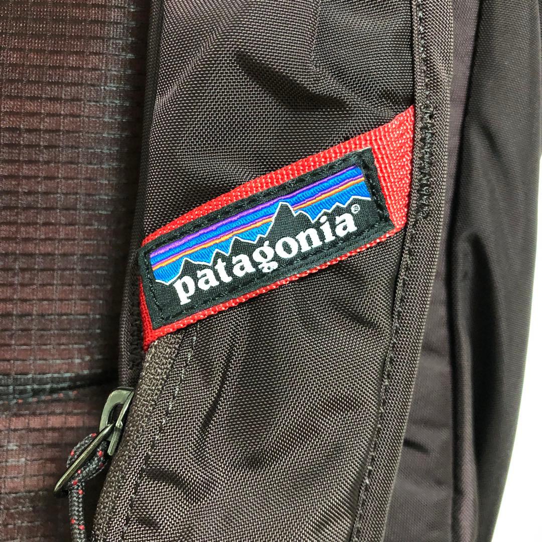美品　廃盤レア　パタゴニア　スノードリフター　20L スノーボード着用可
