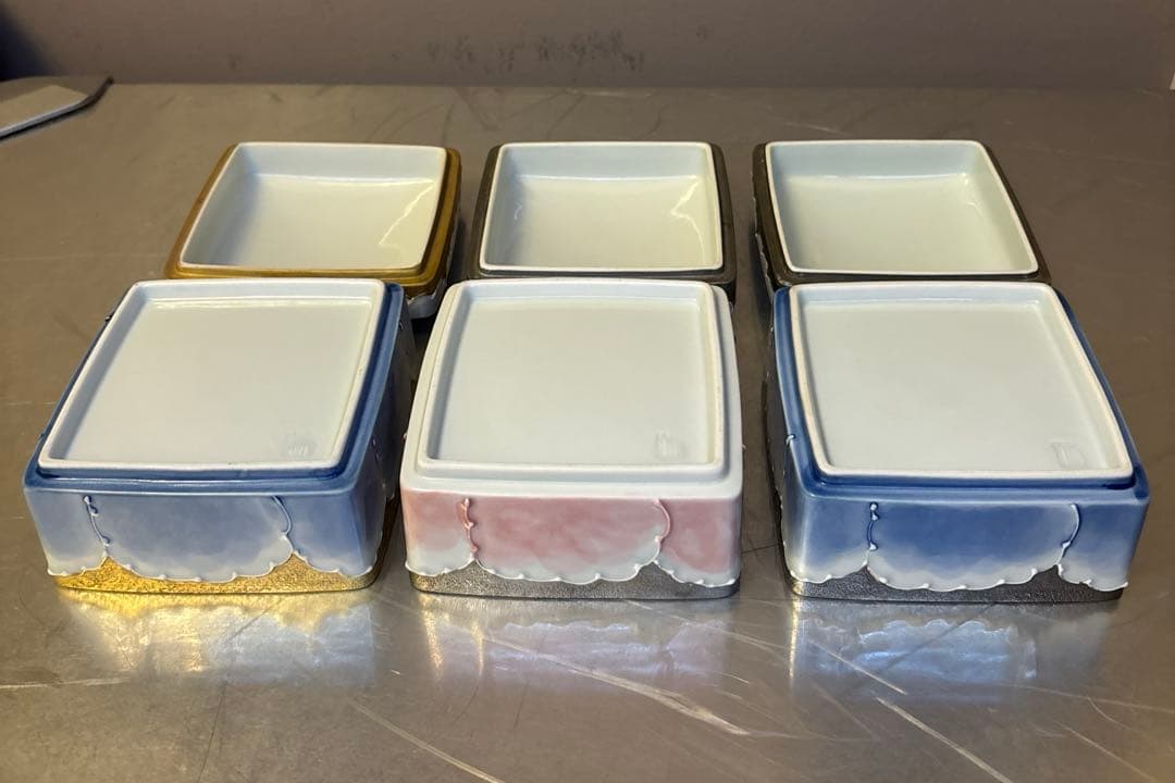 【美品】有田焼　文山窯　プラチナ牡丹　３セット　箱無し　お正月