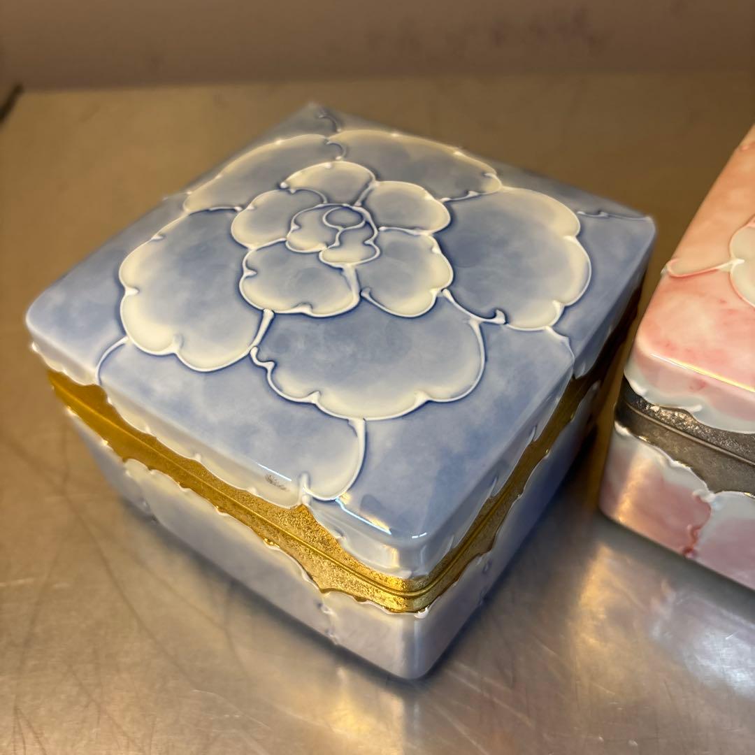 【美品】有田焼　文山窯　プラチナ牡丹　３セット　箱無し　お正月