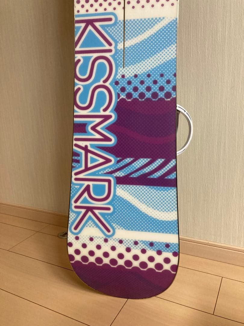 美品！レディーススノーボード 板kissmark 145 ダブルキャンバー