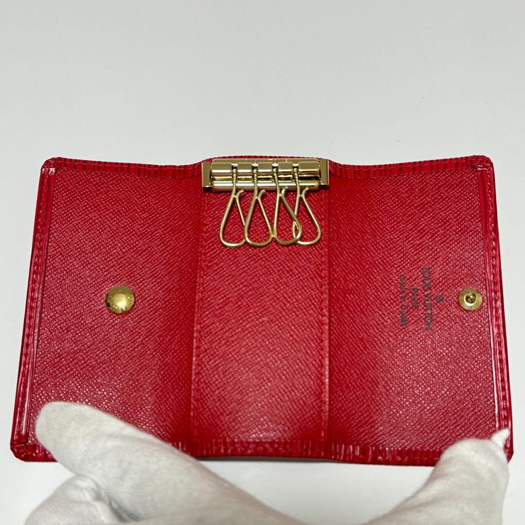 【新品未使用】 ルイヴィトン エピ ミュルティクレ4 赤 M63827