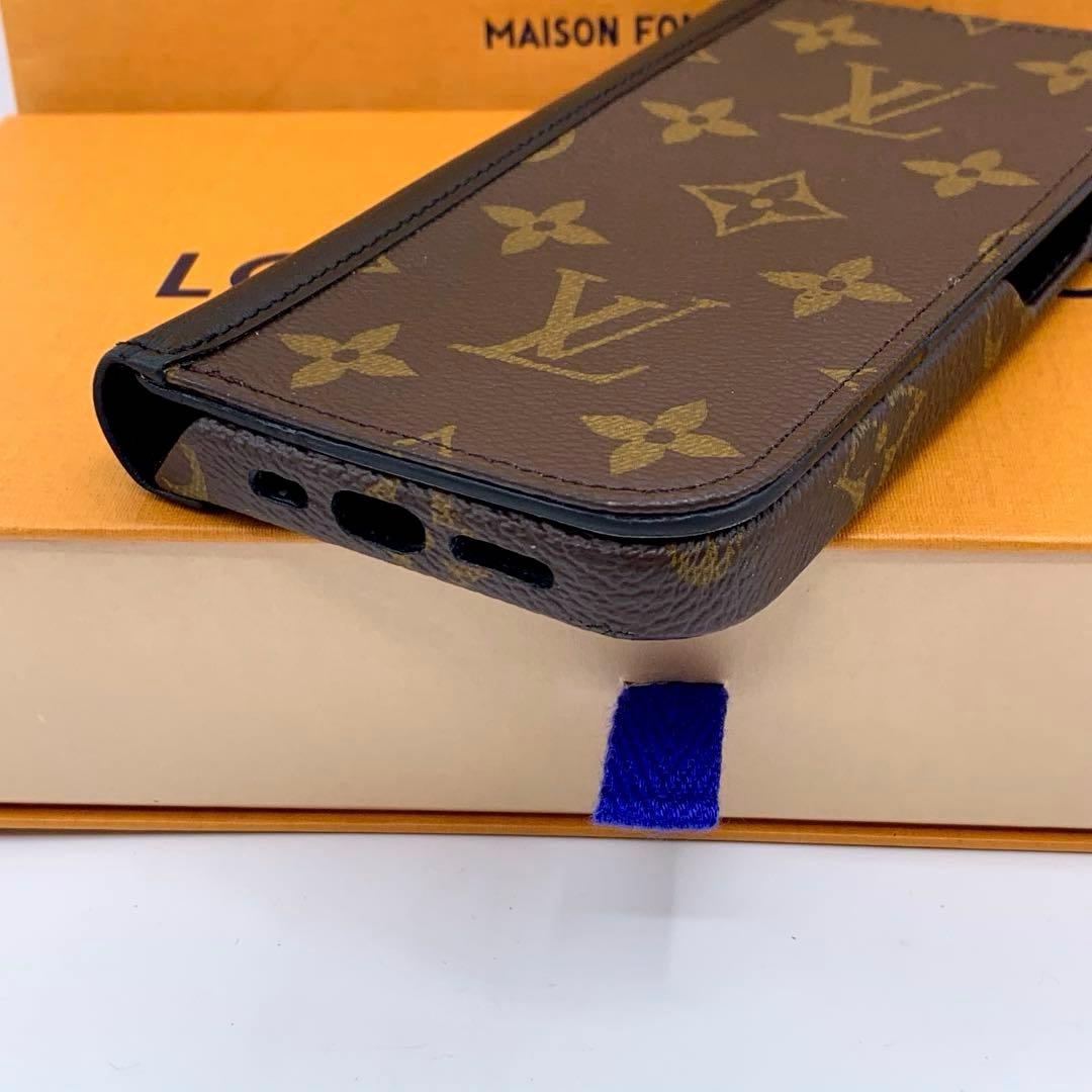 【超美品】ルイヴィトン　iPhone14pro モノグラム M82083