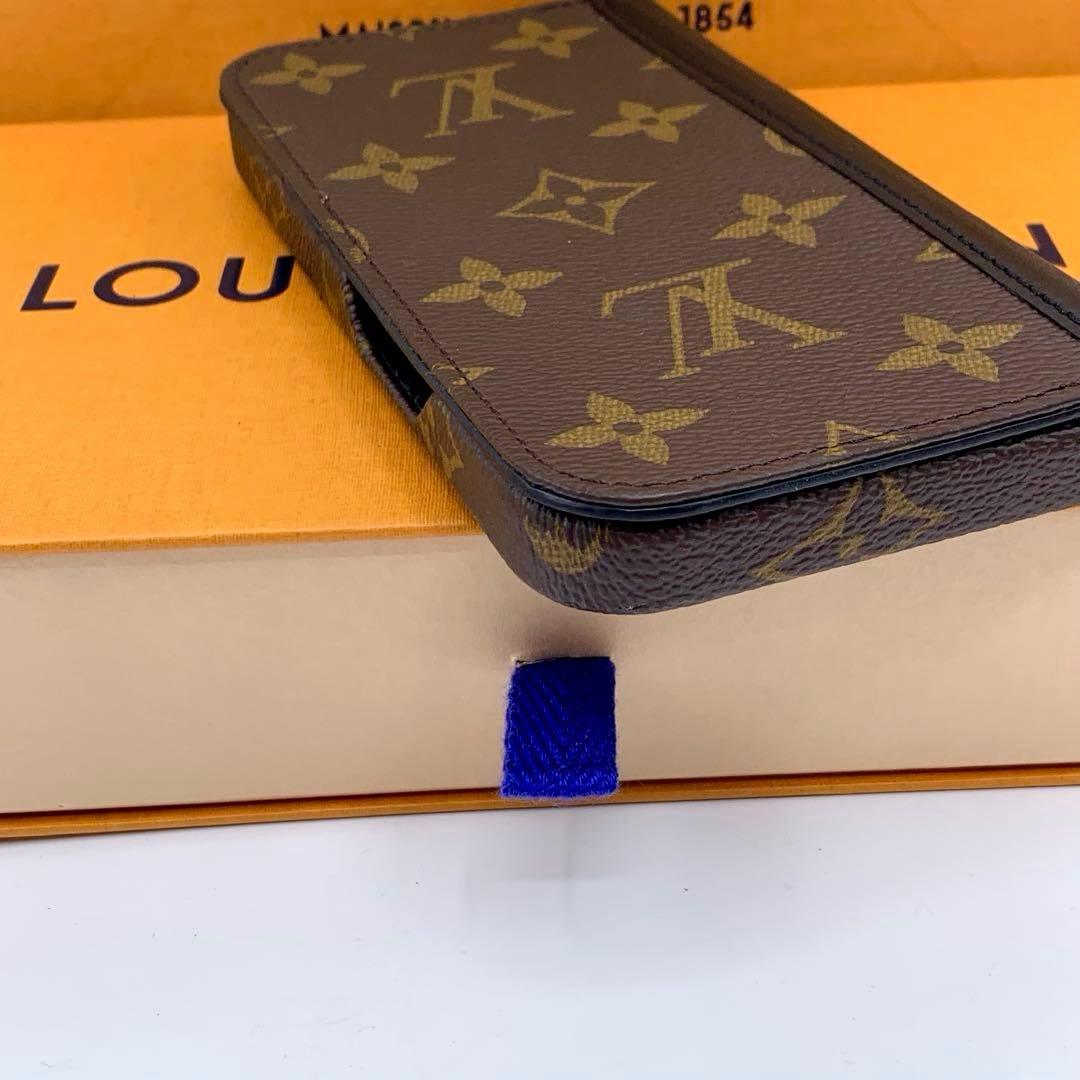 【超美品】ルイヴィトン　iPhone14pro モノグラム M82083