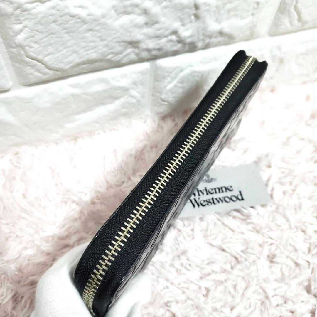 Vivienne Westwood 型押しエンボス ラウンドファスナー長財布美品