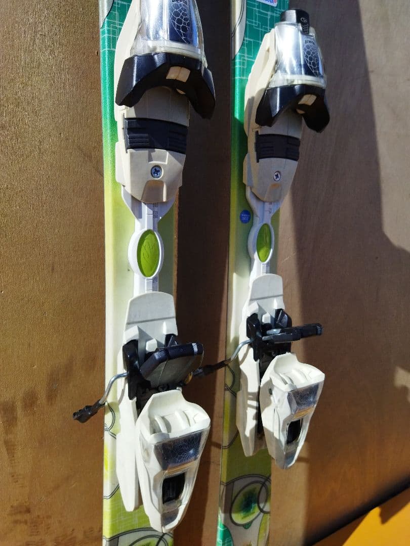 ケーツー　K2　SUPER　MYSTERY 　スキー　板　142