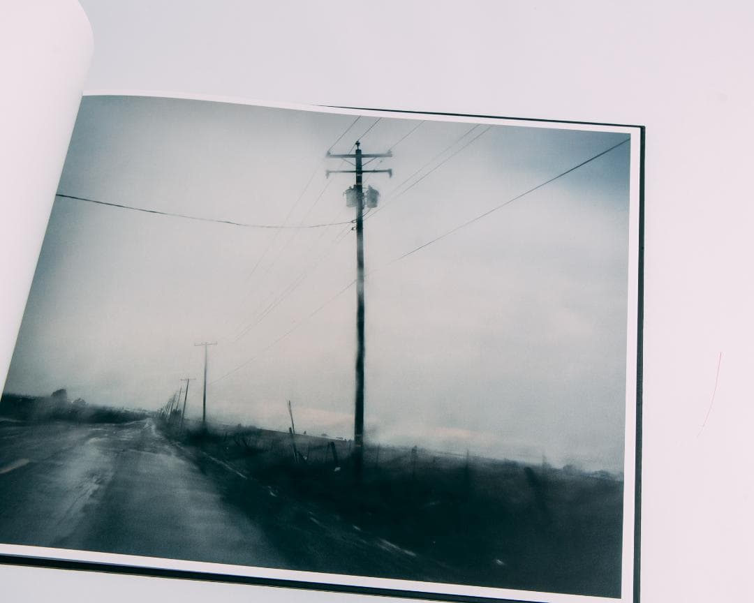 アート・デザイン・音楽 BETWEEN THE TWO Todd Hido