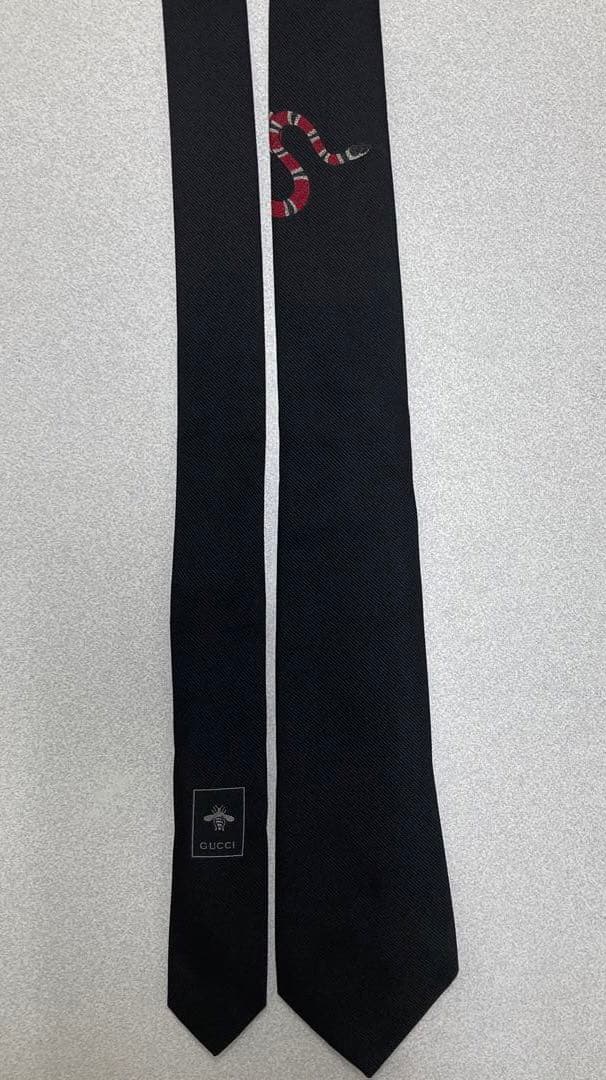 グッチ　ネクタイ　6-19 シマグッチ　蜂　蛇柄　ベルト　財布