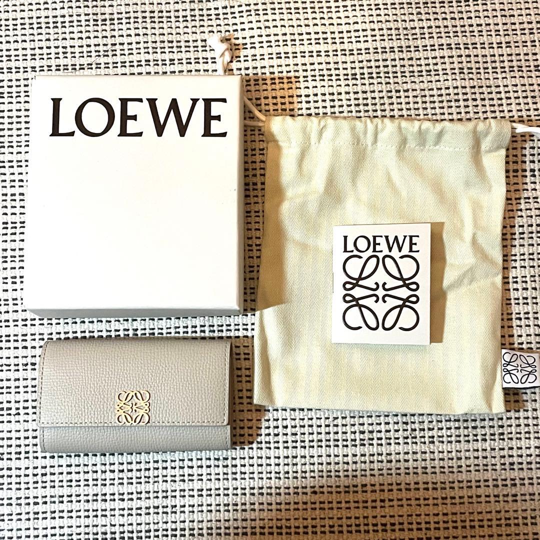 ロエベ アナグラム キーケース（ペブルグレインカーフ）