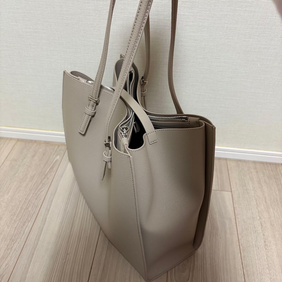 CHARLES&KEITH サンサ クラッシックダブルハンドルトートバッグ