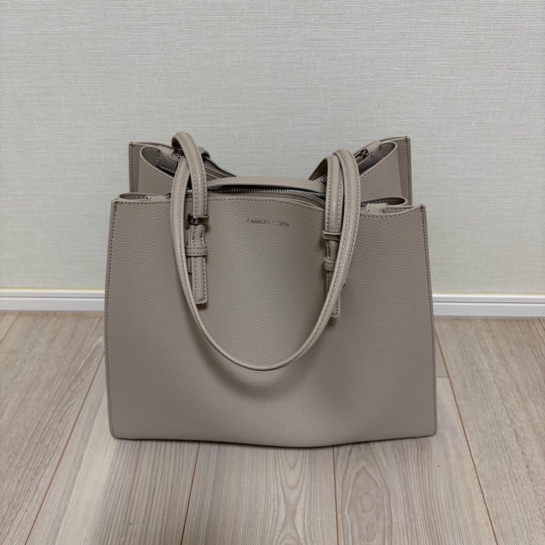 CHARLES&KEITH サンサ クラッシックダブルハンドルトートバッグ