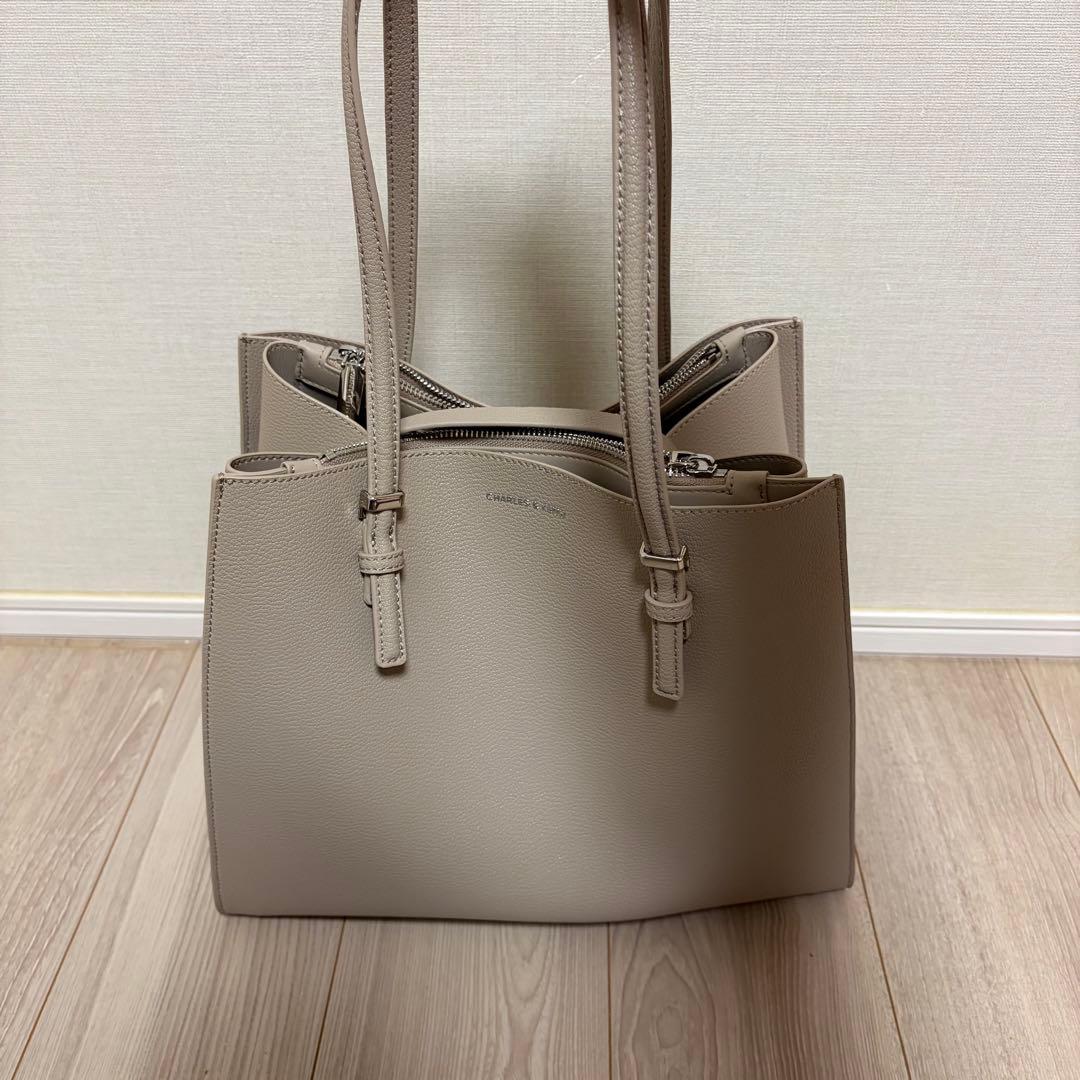 CHARLES&KEITH サンサ クラッシックダブルハンドルトートバッグ