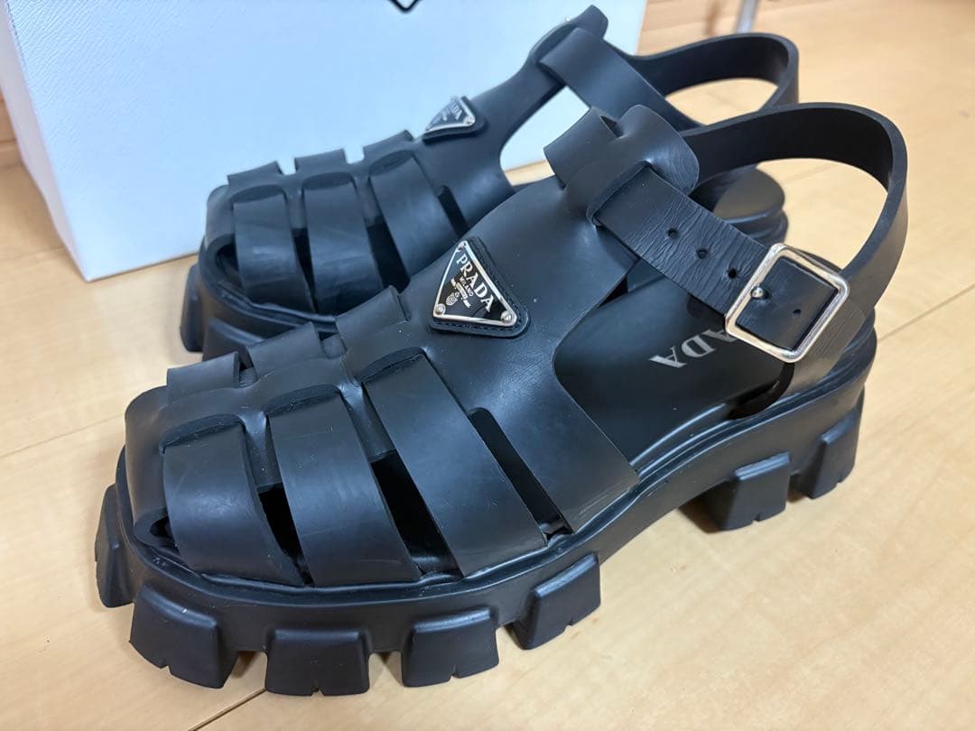 【PRADA】モノリス ブラック メンズサンダル ラバーサンダル 約27センチ