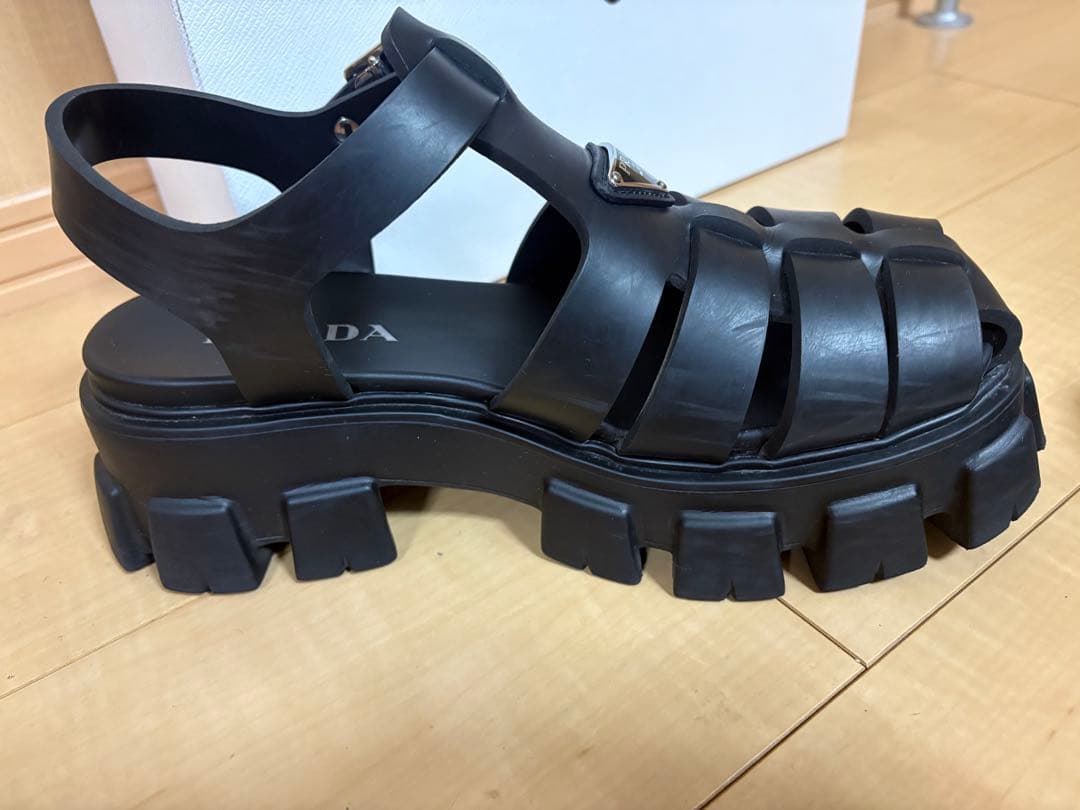 【PRADA】モノリス ブラック メンズサンダル ラバーサンダル 約27センチ