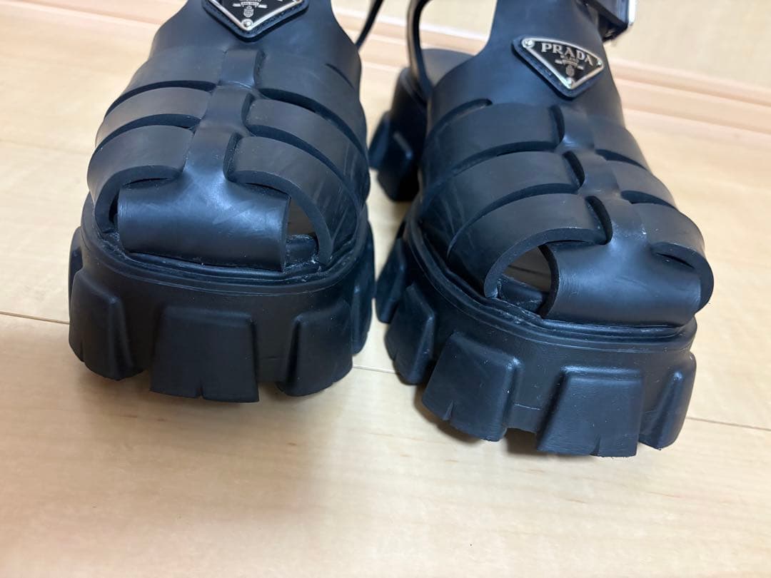 【PRADA】モノリス ブラック メンズサンダル ラバーサンダル 約27センチ