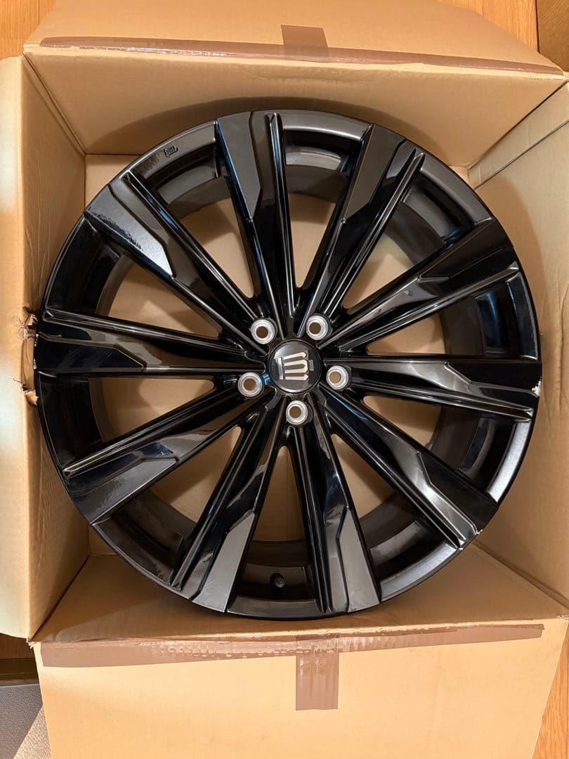 新型クラウン クラウンスポーツ 純正ホイール 21インチ 傷あり