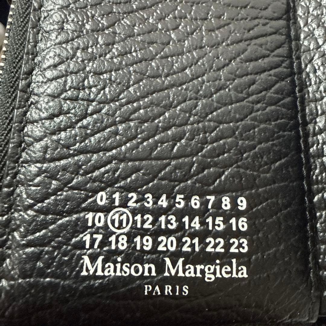 マルジェラ　ブラックレザー三つ折り財布