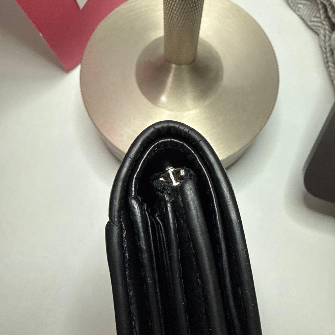 マルジェラ　ブラックレザー三つ折り財布