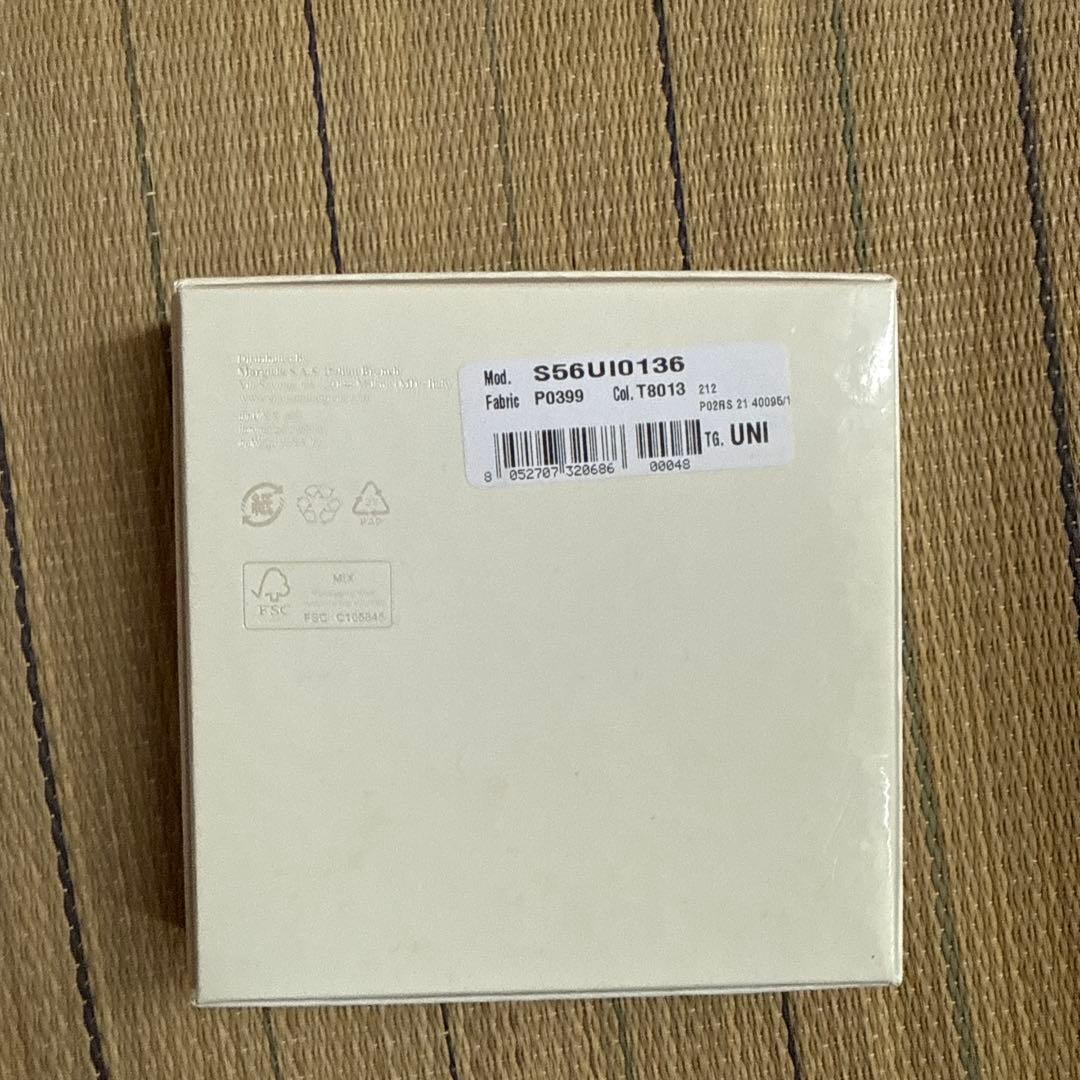 マルジェラ　ブラックレザー三つ折り財布