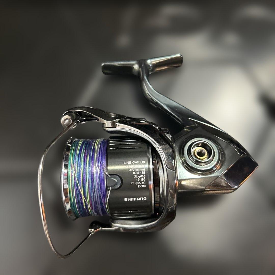 美品　22ステラC5000XG シマノ