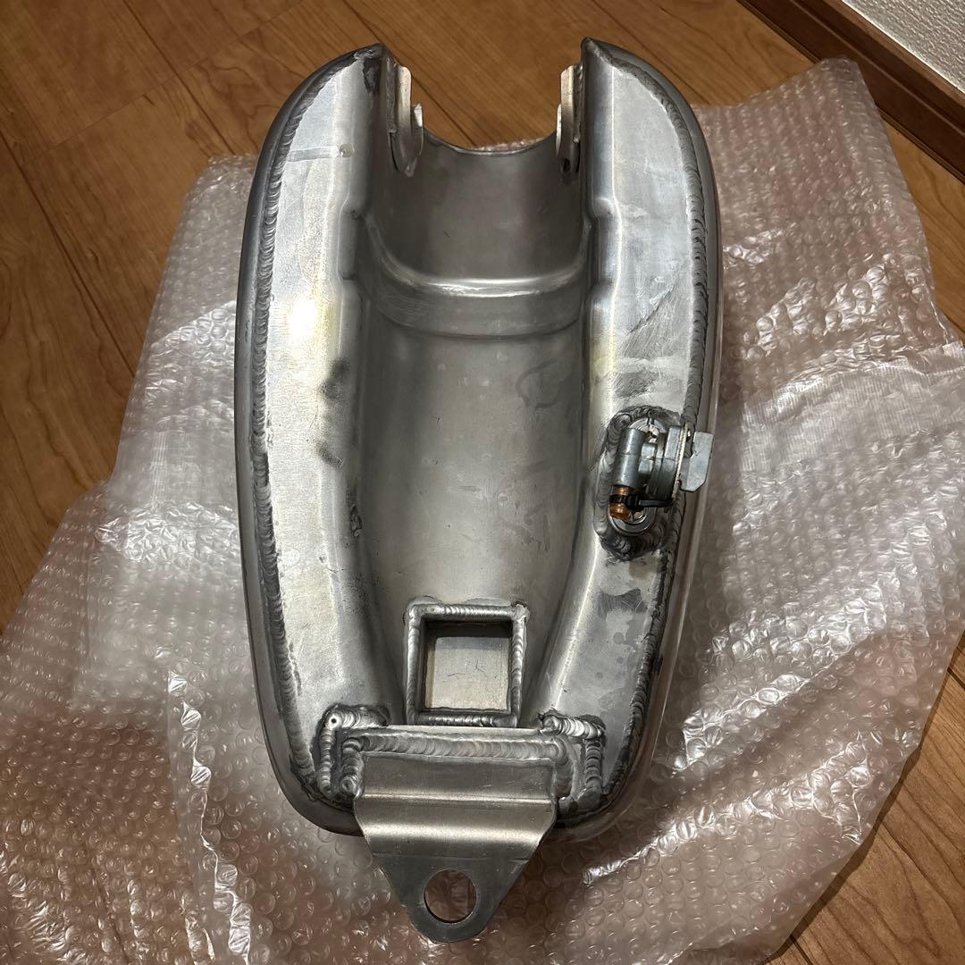 tw200 BIG CEDAR ビッグシーダー　アルミタンク