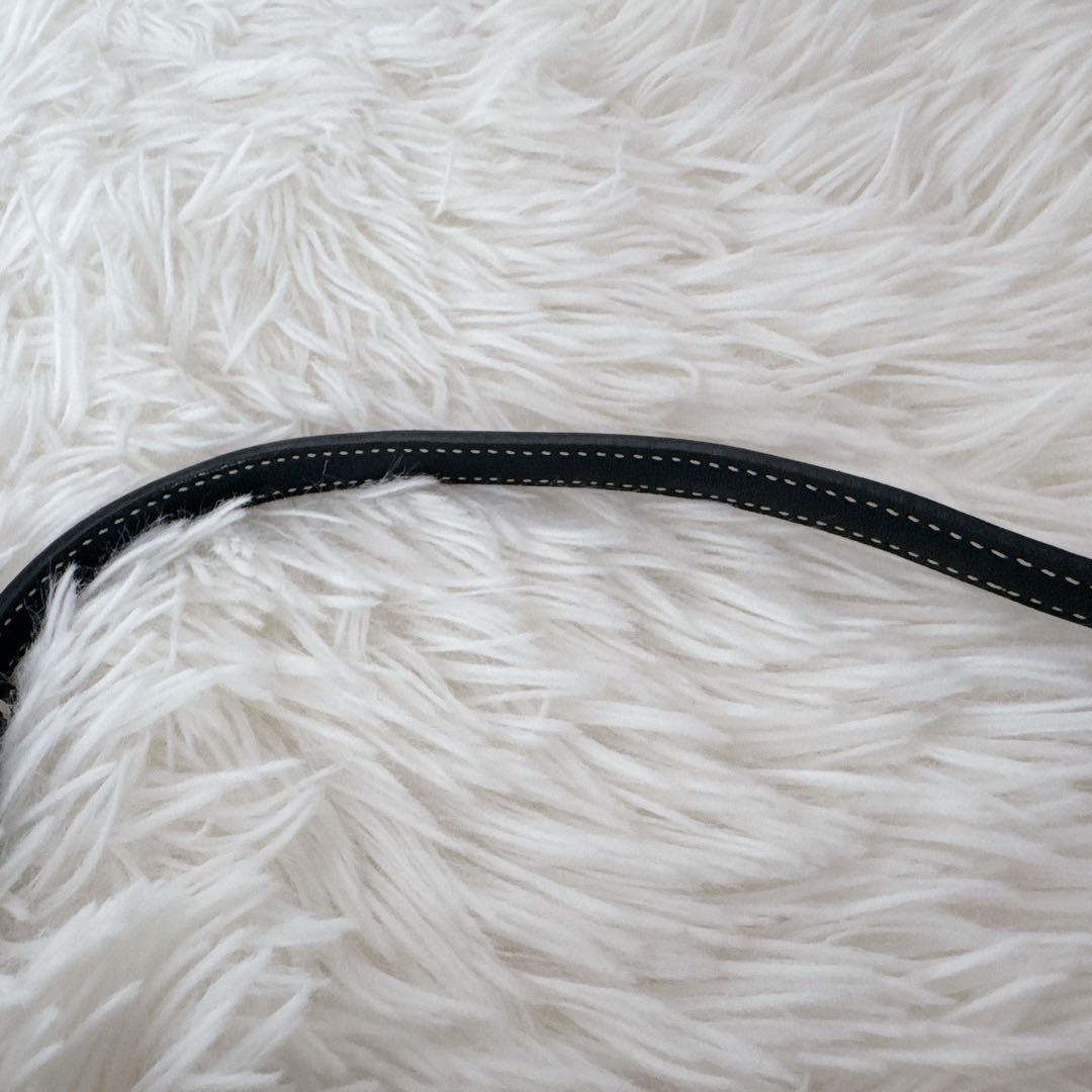 極美品✨COACHコーチ アクセサリーポーチ シグネチャー ワンショルダー 黒