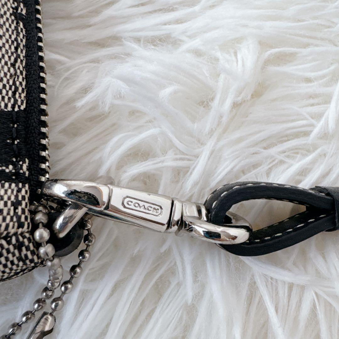 極美品✨COACHコーチ アクセサリーポーチ シグネチャー ワンショルダー 黒