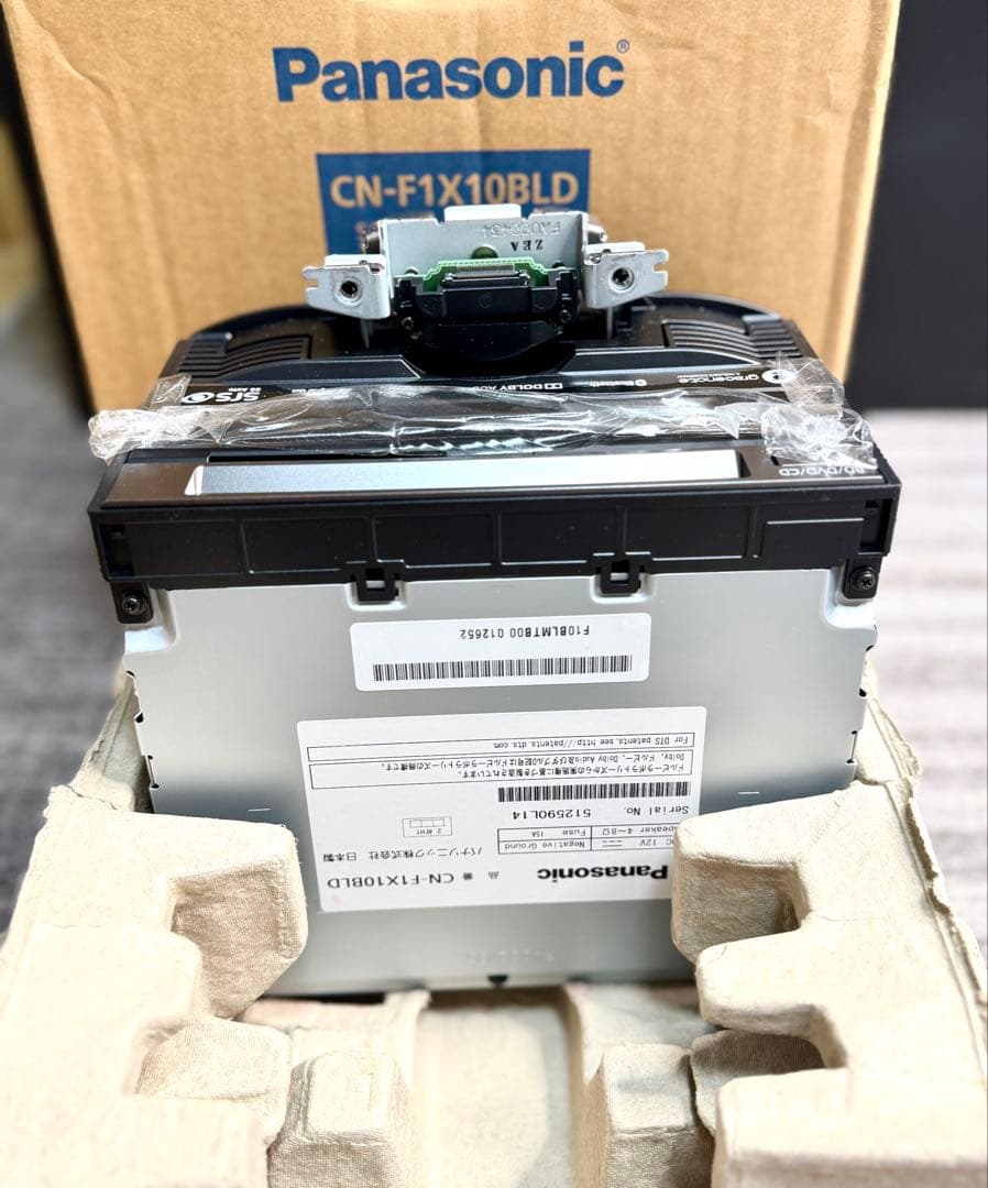 Panasonic 10インチ CN-F1X10BLD