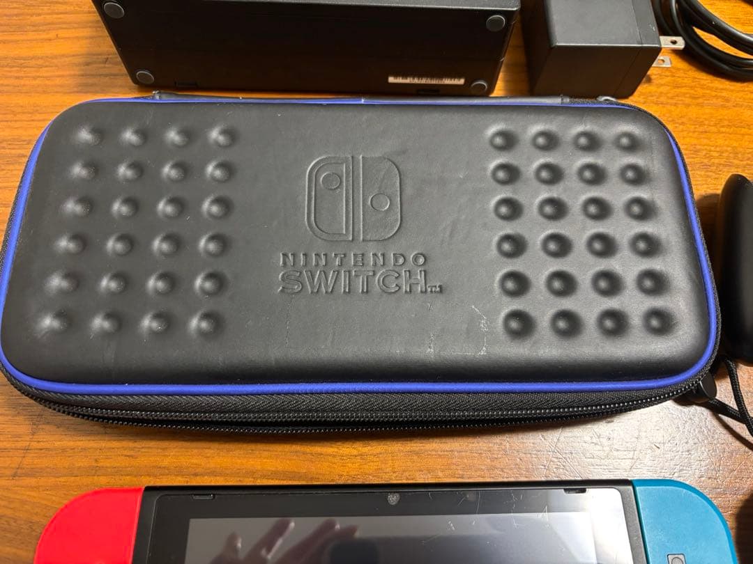 Nintendo Switch ネオンブルー/ネオンレッド 本体 収納ケース付き