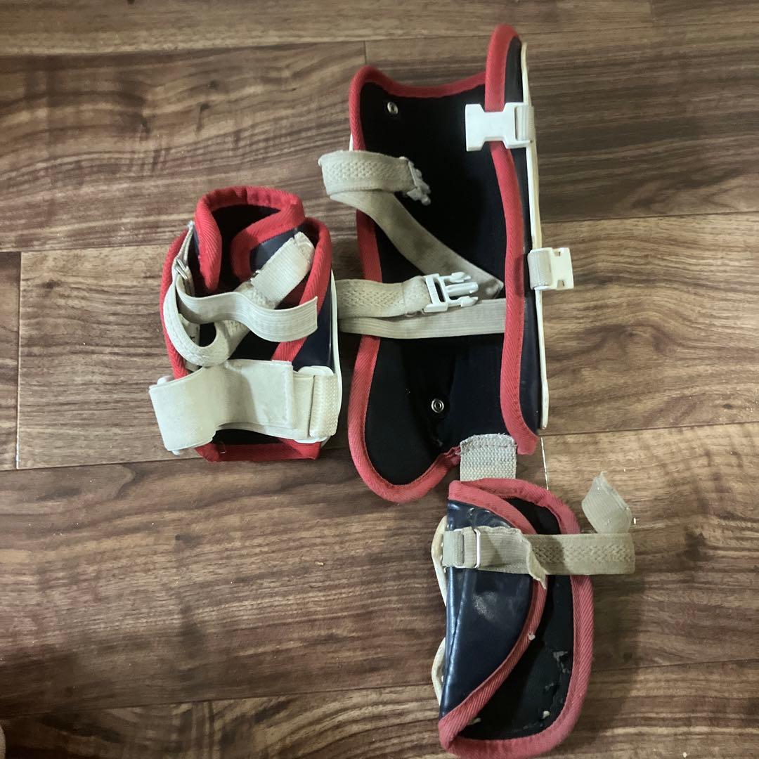 Zett 野球　フットガード　エルボーガード　中古品