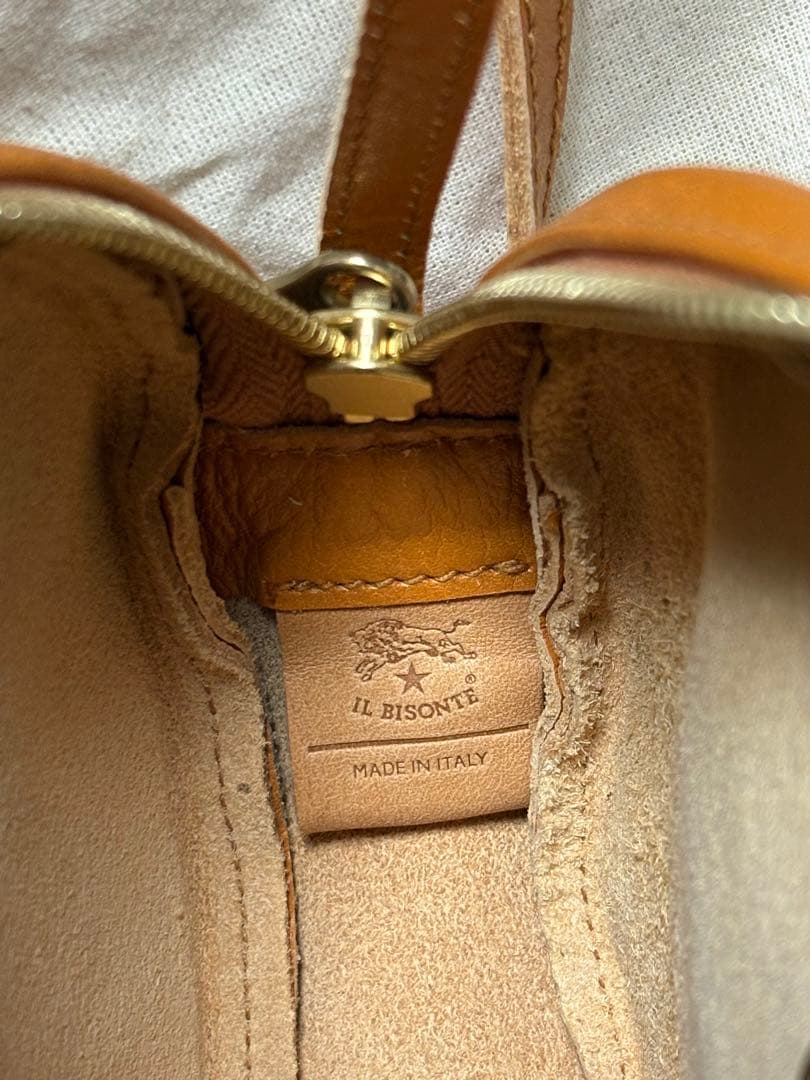 IL BISONTE ショルダーバッグ キャメルブラウン