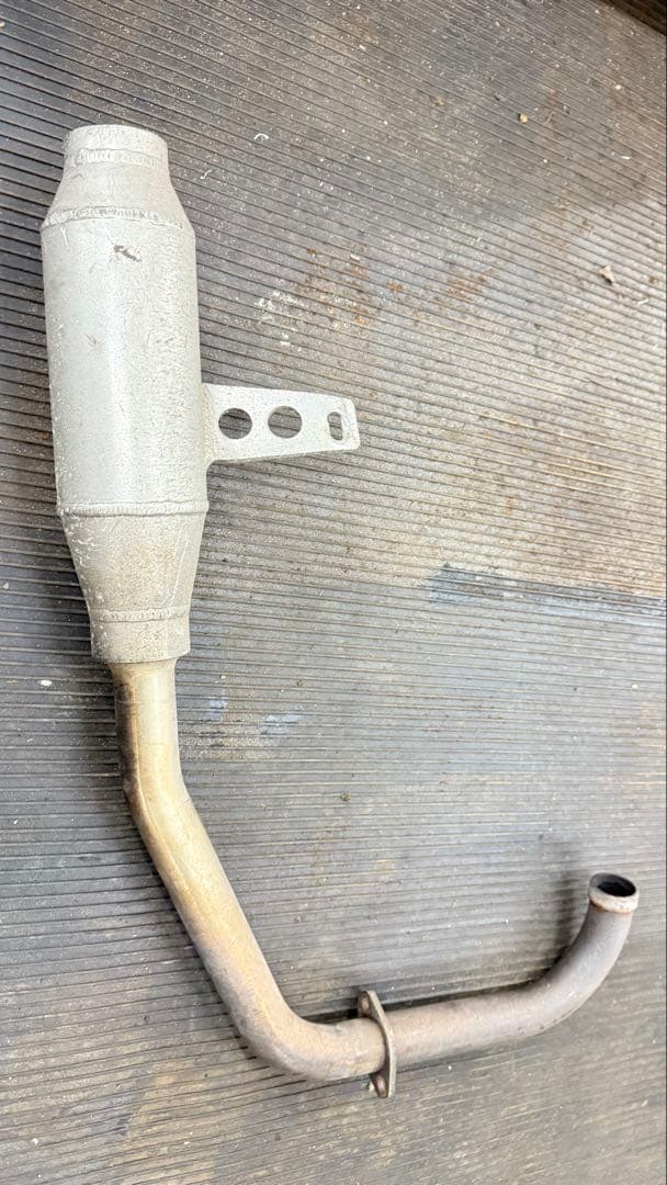 TW200 TW225 社外マフラー　モナカ菅　アルミ