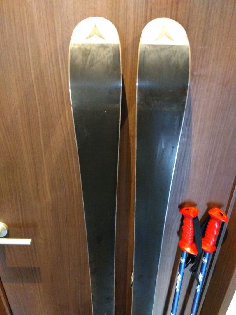 超お買い得‼️DYNASTAR/大人用/スキー３点セット/メンテ・WAX済み✔