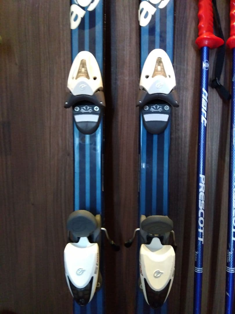 超お買い得‼️DYNASTAR/大人用/スキー３点セット/メンテ・WAX済み✔