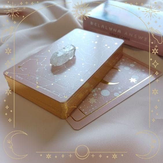 【正規品オラクルカード】金箔押しが美しくエレガント✨愛と人間関係に特化したデッキ