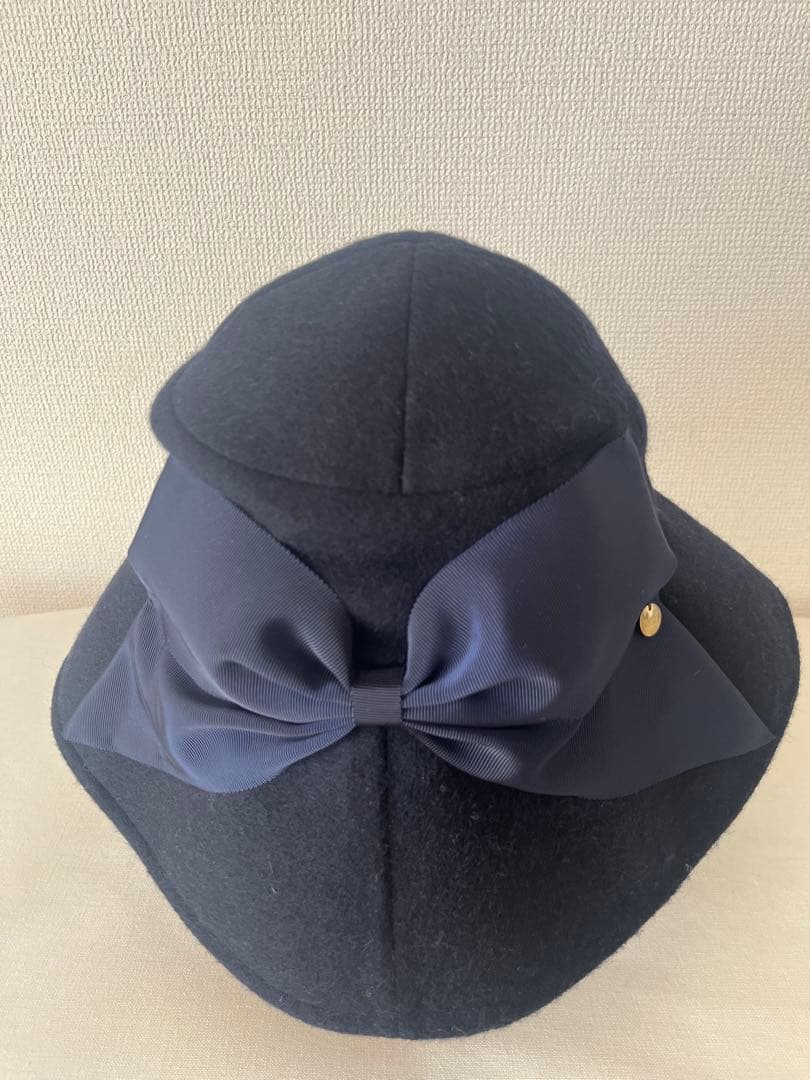 アシーナニューヨーク　ウールリボン帽子　ネイビー