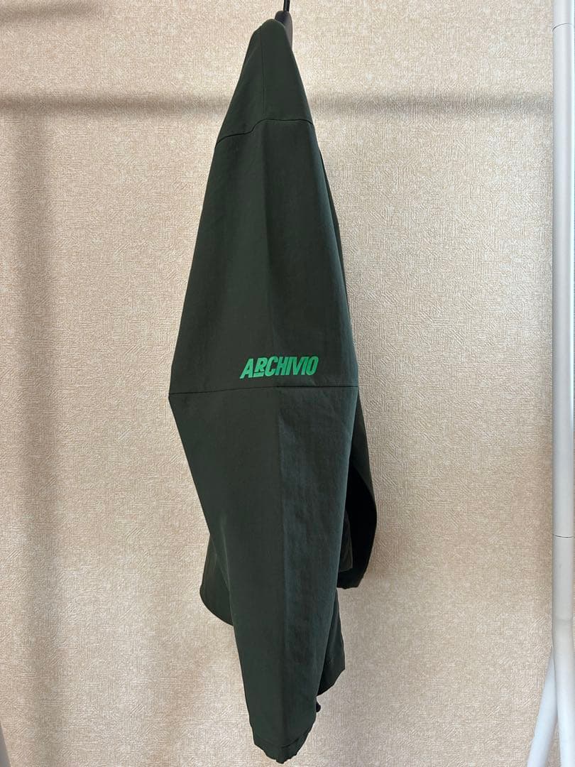 アルチビオ プルオーバー カーキ