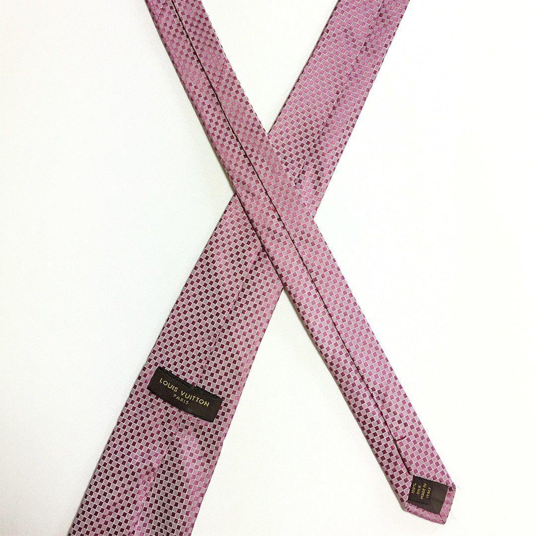 未使用級 ルイヴィトン Louis Vuitton ネクタイ ピンク ダミエ