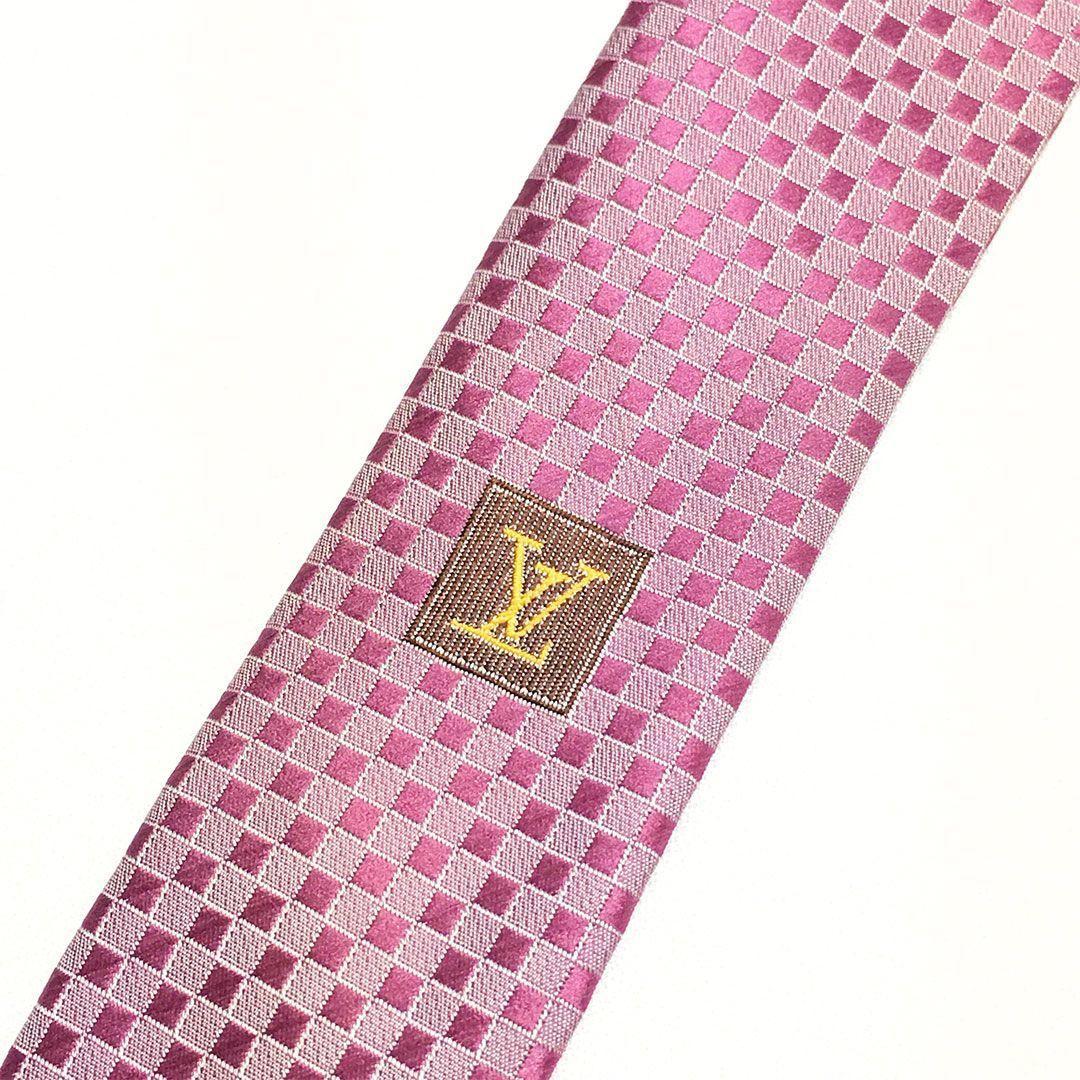 未使用級 ルイヴィトン Louis Vuitton ネクタイ ピンク ダミエ